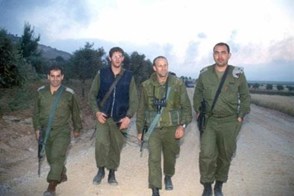 2 17 8906 ס3