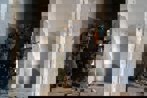 710Faad0 8309 4015 Ba2b 995933Bfbfaf Copy