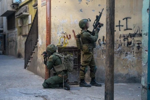 0D242e6f Ba9b 4A25 9De3 B2041e97163b