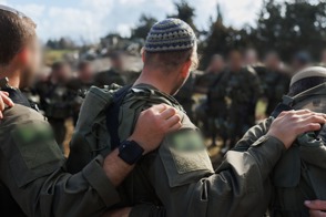 9570365D 247A 4C5b 8489 08De675a8282