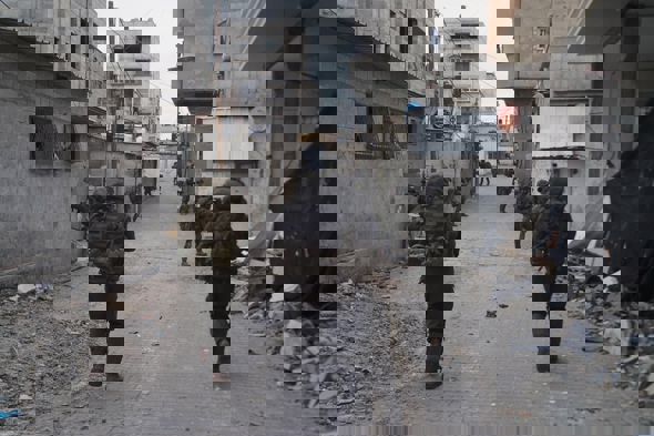 VidĂ©o sur l’unitĂ© Magellan Ă l’ouest de Khan Yunis avec un chien Oketz qui a aidĂ© Ă l’Ă©limination d’un terroriste VidĂ©o sur l’unitĂ© Magellan Ă l’ouest de Khan Yunis avec un chien Oketz qui a aidĂ© Ă l’Ă©limination d’un terroriste - Infos-Israel.News