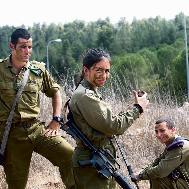 Crédit photo : Alex Kolomoisky