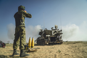 60 שנה לאגד ארטילרי 215
